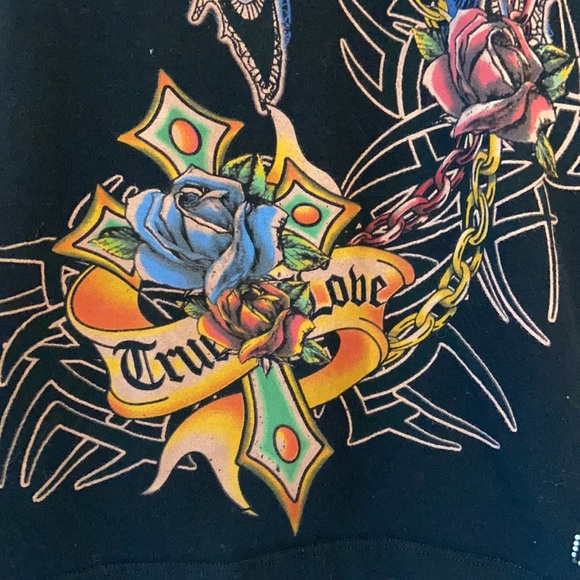 Chained Heart VEGAS Top - Picture 3 of 6